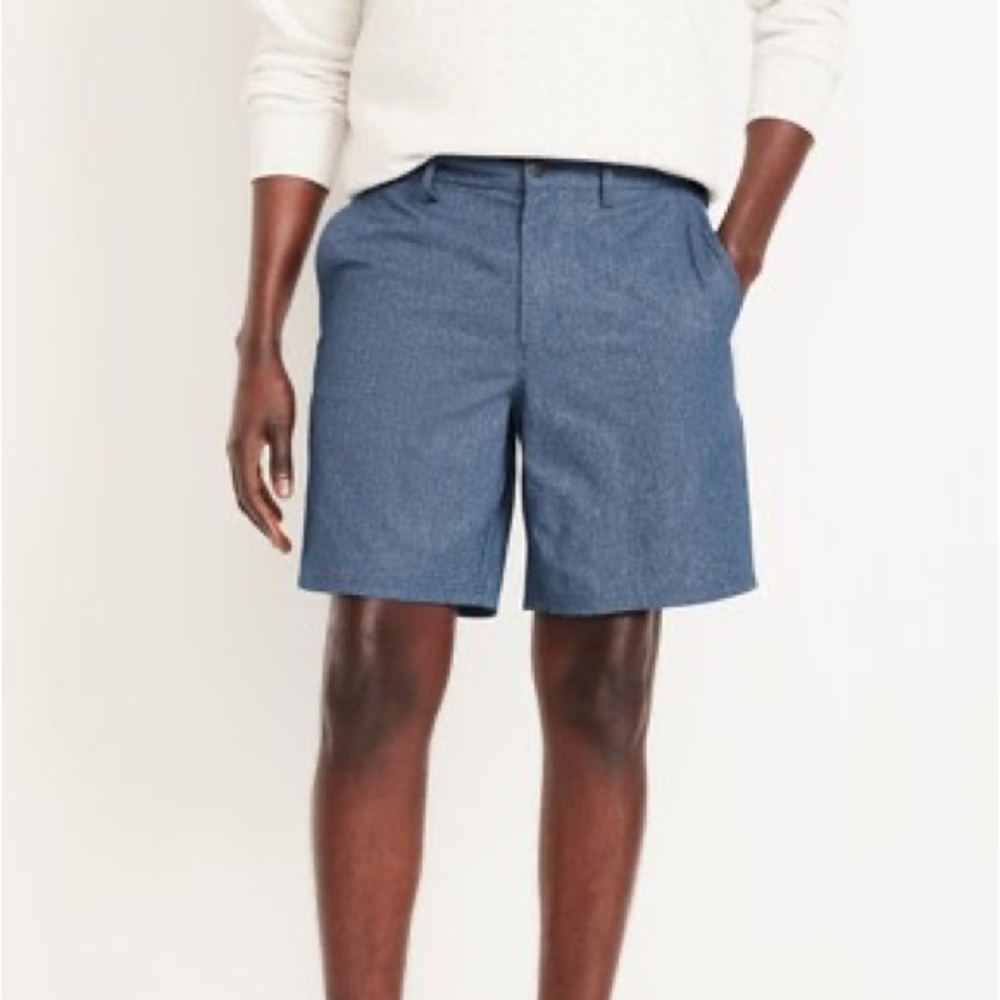 OLD NAVY CHINO SHORTS